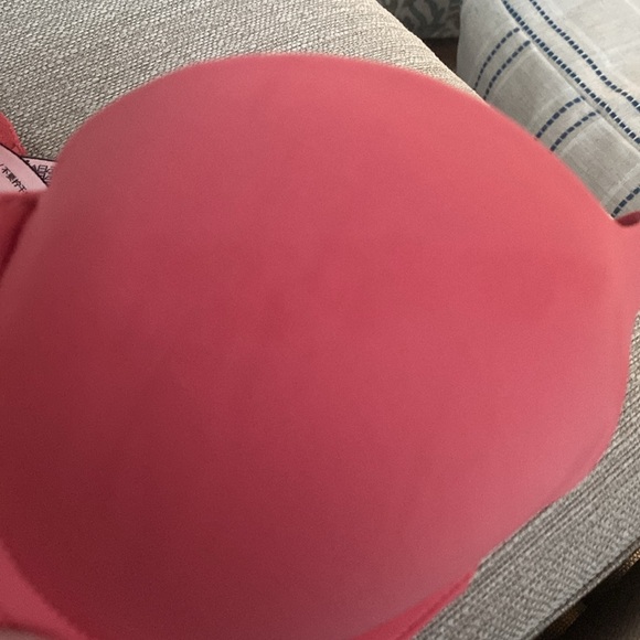 Victoria’s Secret Red Perfect Shape Bra 32B - Picture 5 of 5